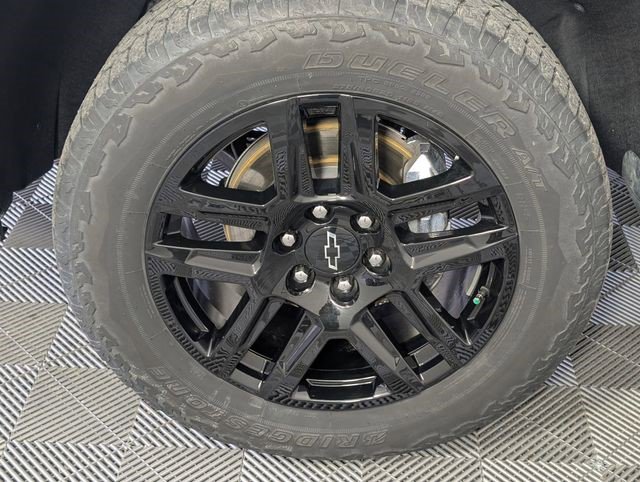 Certified 2024 Chevrolet Silverado 1500 Custom Trail Boss AWD/4WD image 10