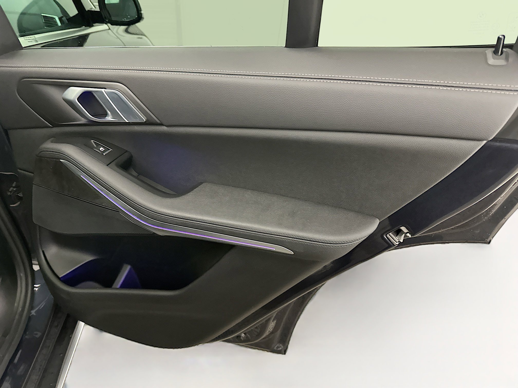 Used 2022 BMW X5 xDrive40i w/ Premium Package image 33