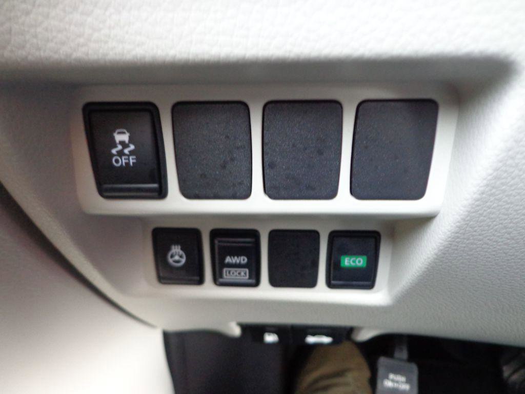 Used 2018 Nissan Rogue Sport SL image 20