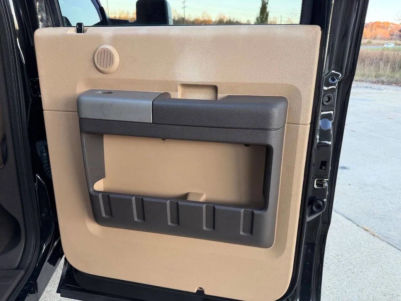 Used 2015 Ford F450 Lariat w/ Lariat Ultimate Package image 17