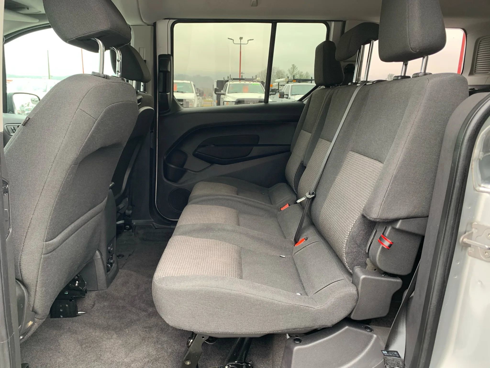 Used 2018 Ford Transit Connect XL image 25