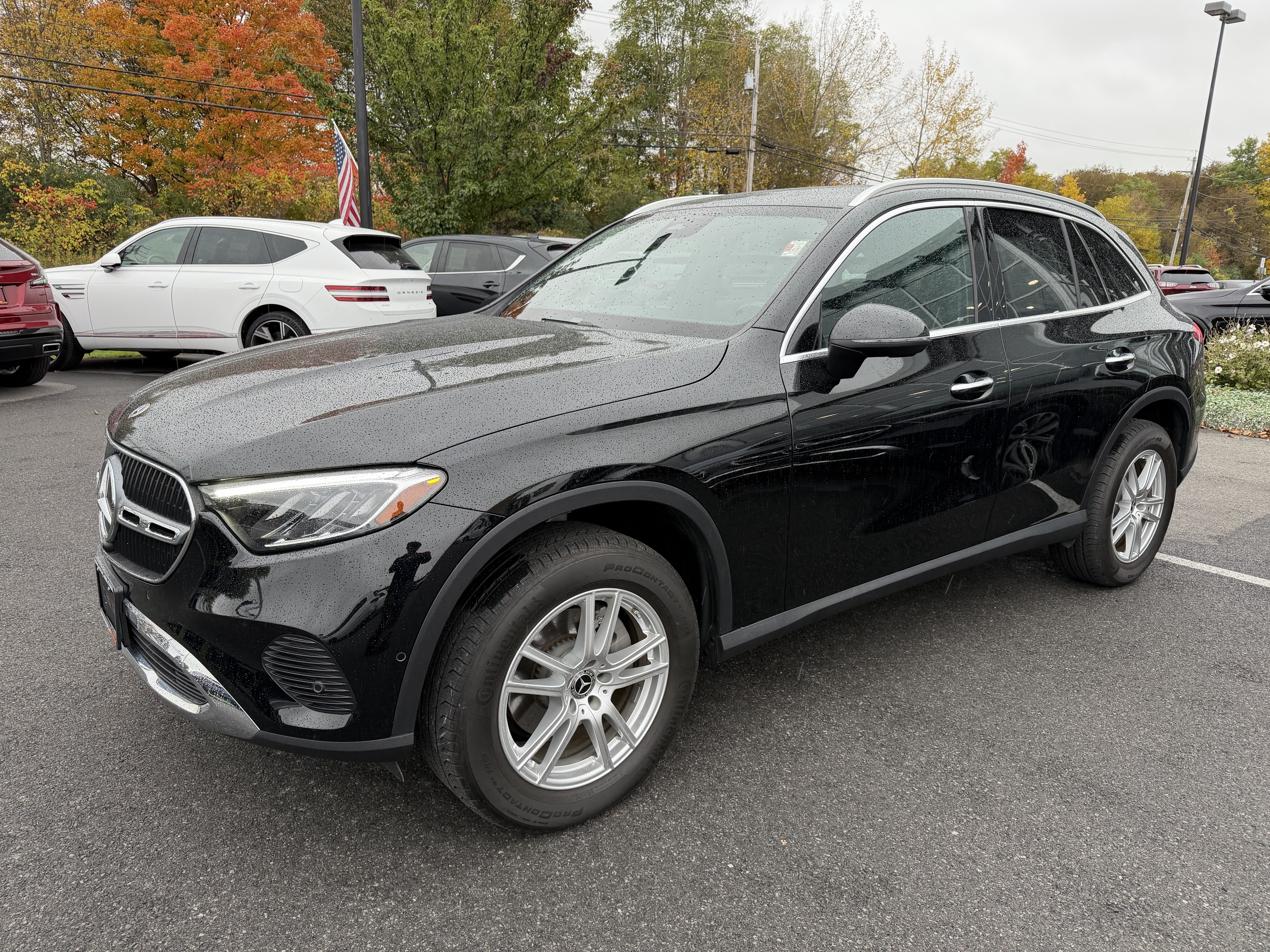Used 2023 Mercedes-Benz GLC 300 4MATIC image 4