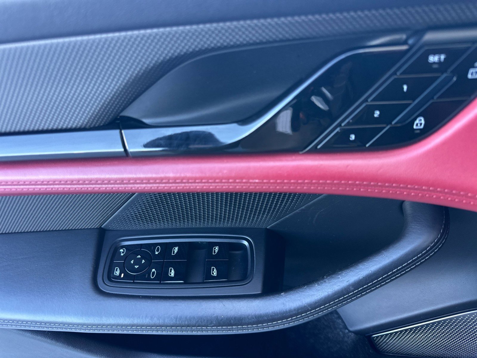 Certified 2020 Porsche Taycan Turbo S AWD/4WD image 12