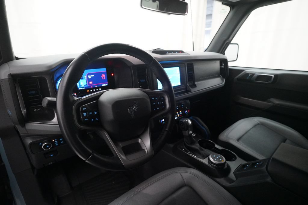 Used 2023 Ford Bronco Black Diamond AWD/4WD image 5
