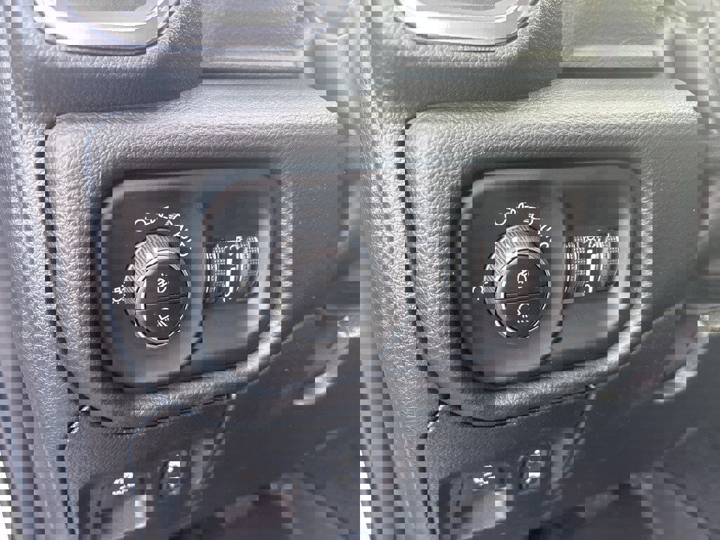 New 2026 RAM 1500 Laramie image 8