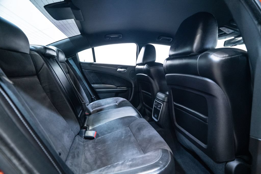 Used 2023 Dodge Charger R/T w/ Plus Group RWD image 33