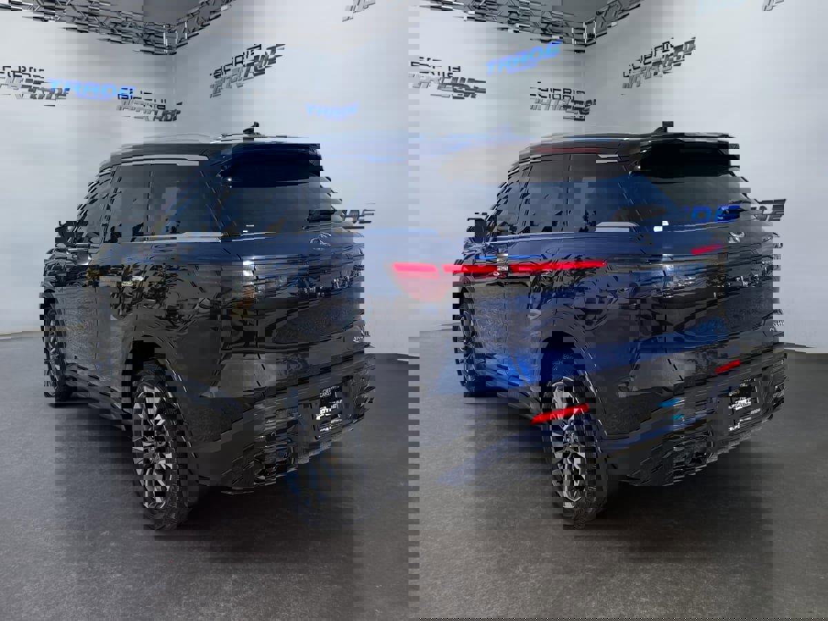 Used 2023 INFINITI QX60 Luxe image 7