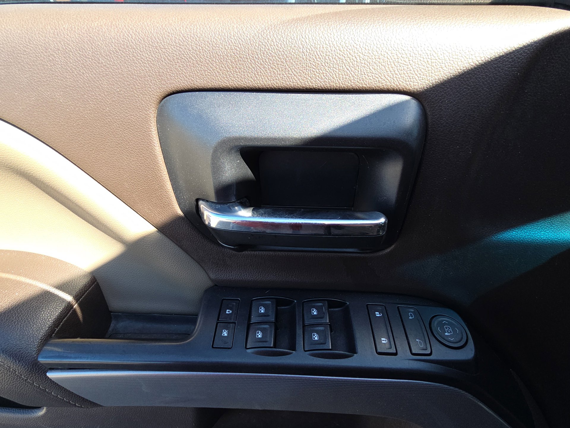 Used 2014 Chevrolet Silverado 1500 LT w/ All Star Edition AWD/4WD image 14