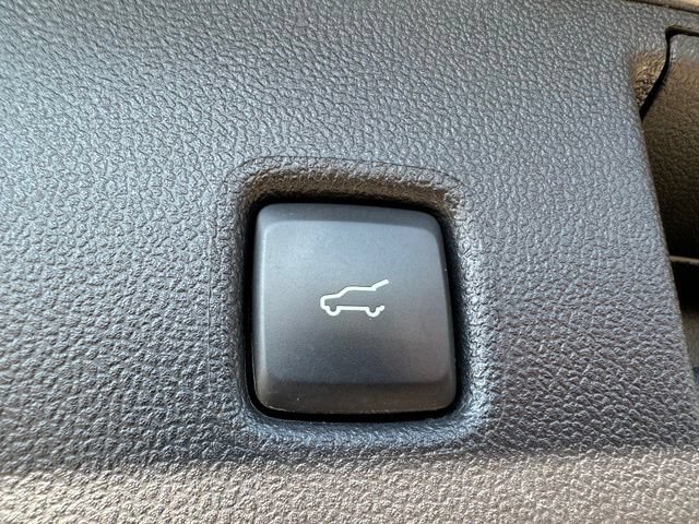 Used 2024 Ford Escape ST-Line w/ Tech Pack #1 AWD/4WD image 14