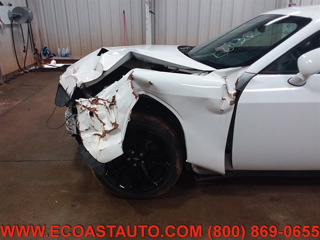 Used 2018 Dodge Challenger SXT w/ Blacktop Package image 13