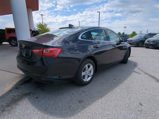 Used 2023 Chevrolet Malibu LS FWD image 27