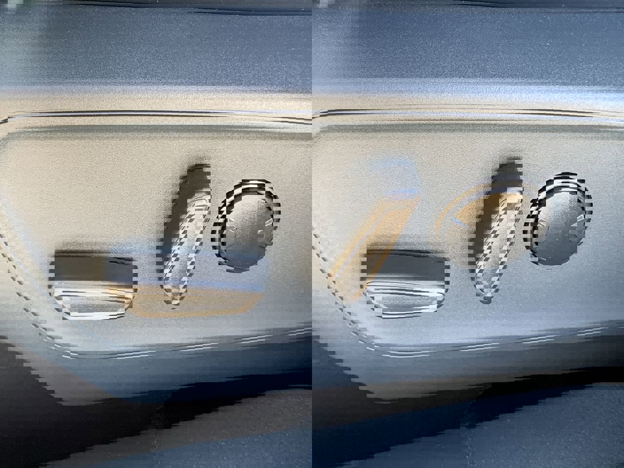 New 2025 Ford Maverick Lariat w/ 4K Tow Package image 22