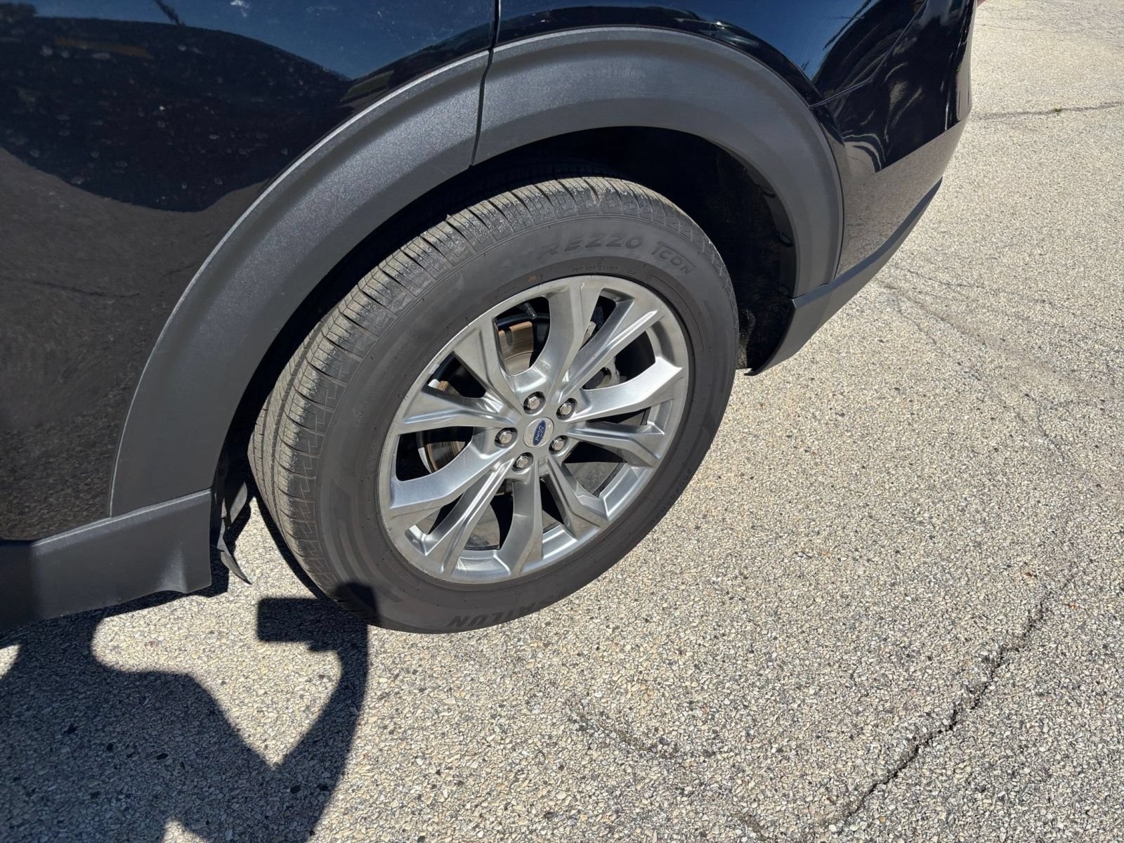 Used 2024 Ford Explorer Limited RWD image 30