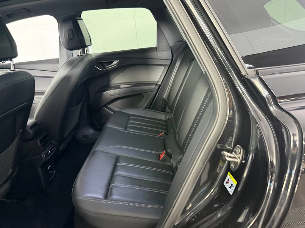 Used 2024 Audi Q4 e-tron Premium w/ Convenience Package AWD/4WD image 27