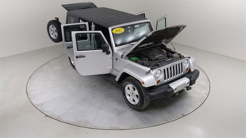 Used 2012 Jeep Wrangler Unlimited Sahara w/ Dual Top Group image 42