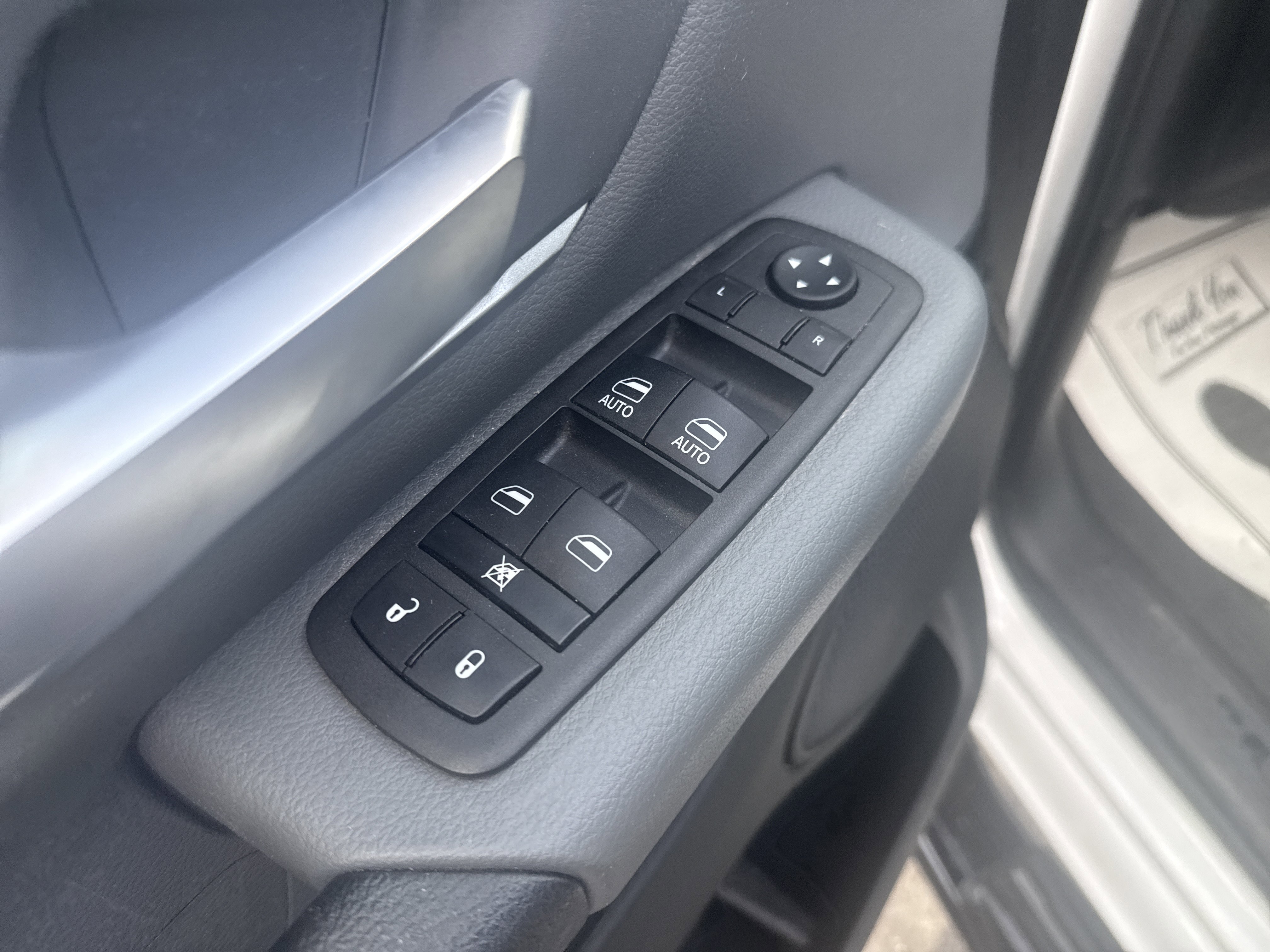 Used 2022 RAM 1500 Big Horn image 16