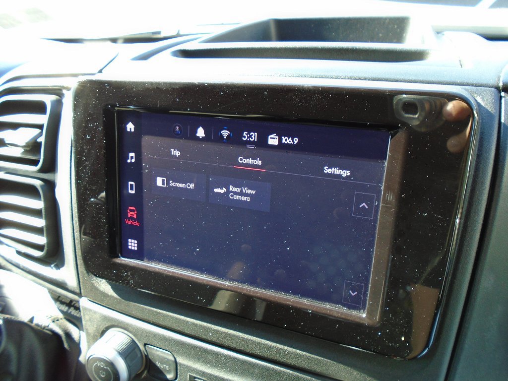 Used 2025 RAM ProMaster 2500 w/ U-Haul Equipment Group FWD image 16