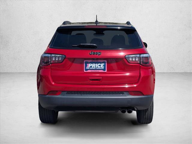 Used 2018 Jeep Compass Latitude w/ Popular Equipment Group FWD image 7