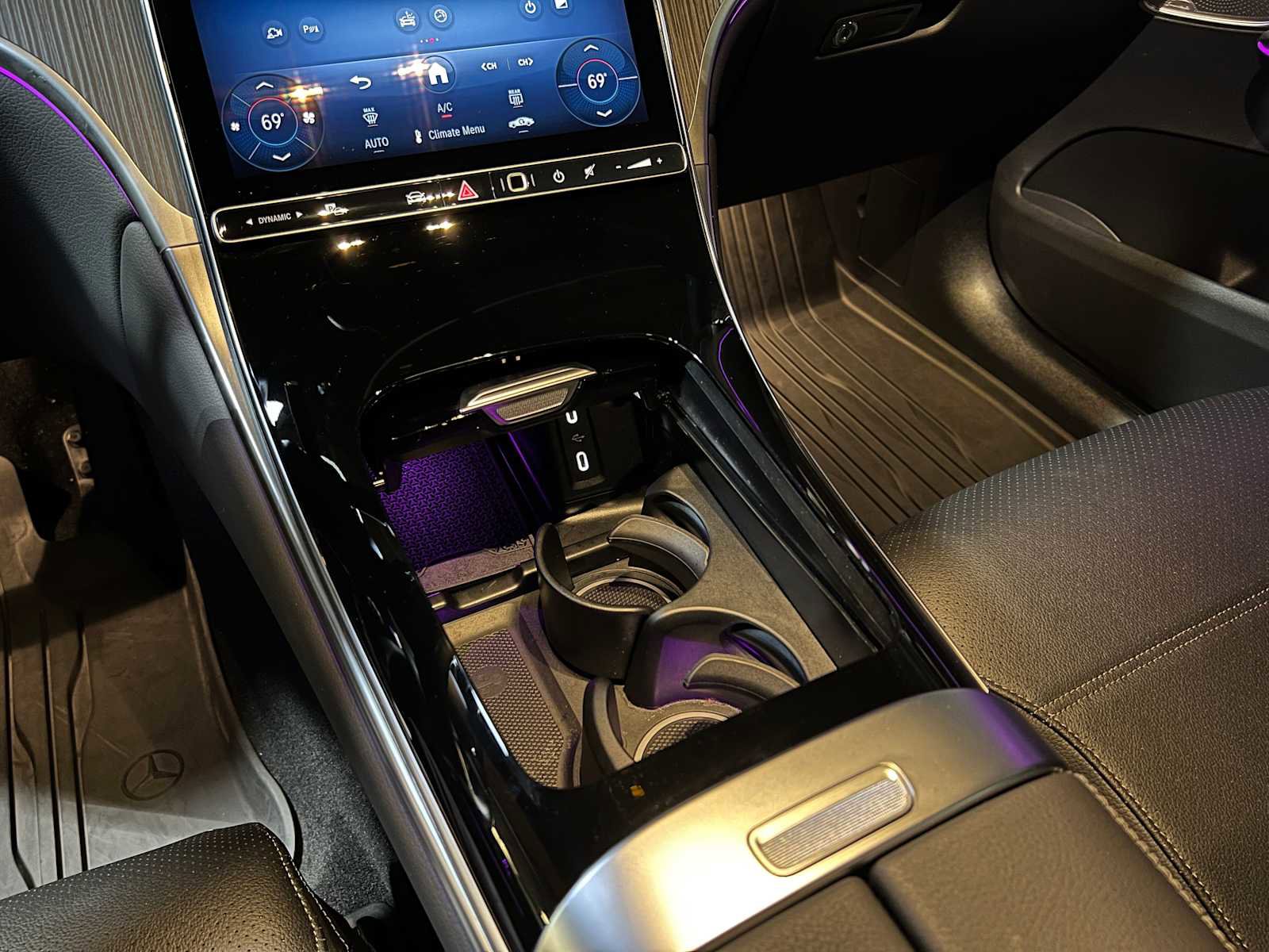 Certified 2025 Mercedes-Benz GLC 300 4MATIC image 30