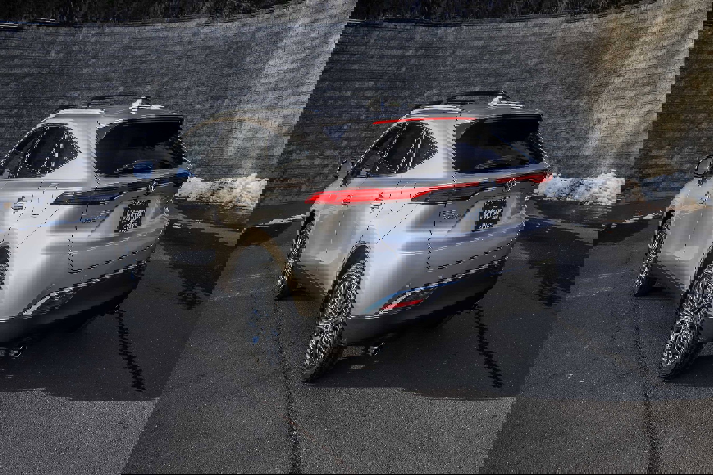 Certified 2024 Toyota Venza Limited image 9