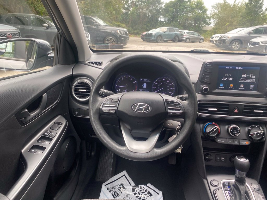 Used 2018 Hyundai Kona SE AWD/4WD image 13