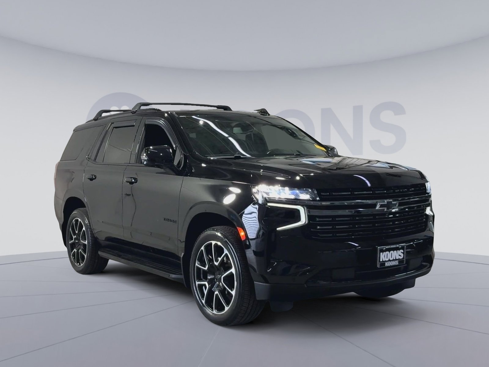 Used 2021 Chevrolet Tahoe RST w/ Luxury Package AWD/4WD image 2