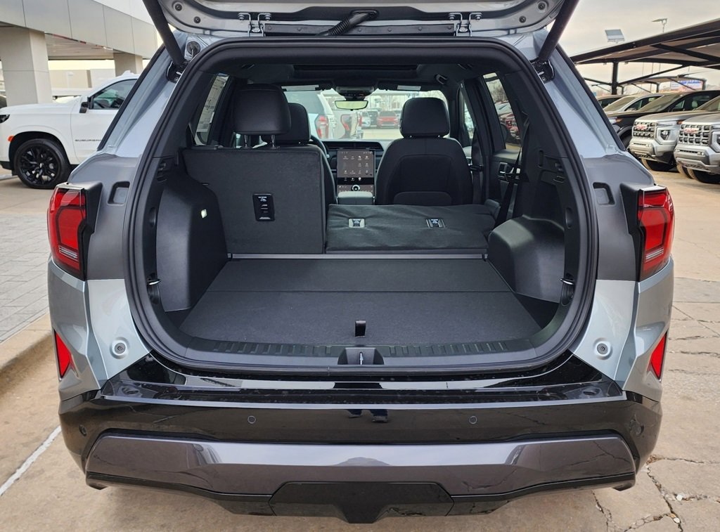 New 2026 GMC Terrain AT4 w/ Convenience Package III image 51