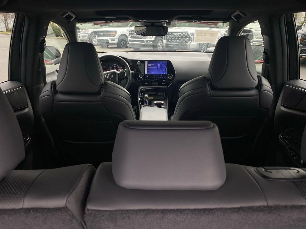 Used 2023 Lexus NX 350 F Sport image 25