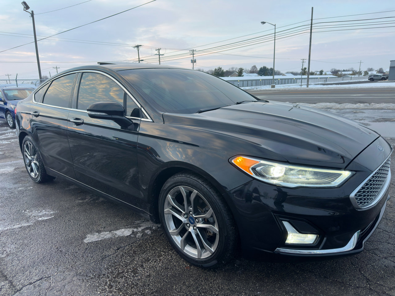 Used 2020 Ford Fusion Titanium image 16