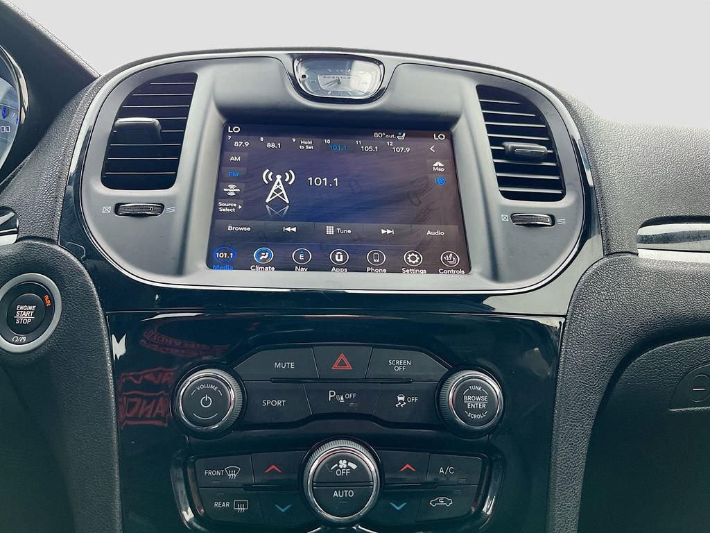 Used 2022 Chrysler 300 S w/ Comfort Group image 15