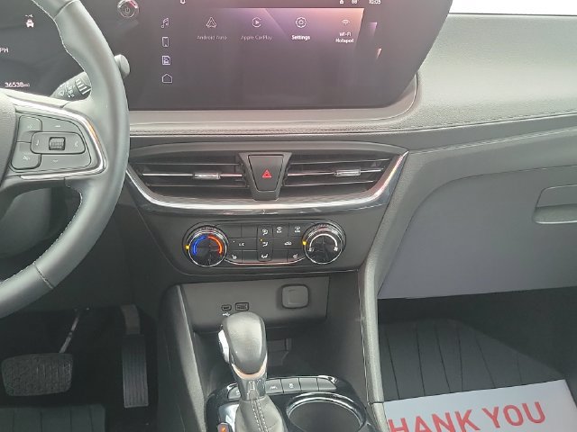 Used 2024 Buick Encore GX Preferred w/ Comfort Package AWD/4WD image 27