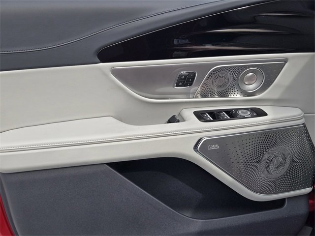 New 2026 Lincoln Nautilus Reserve image 22