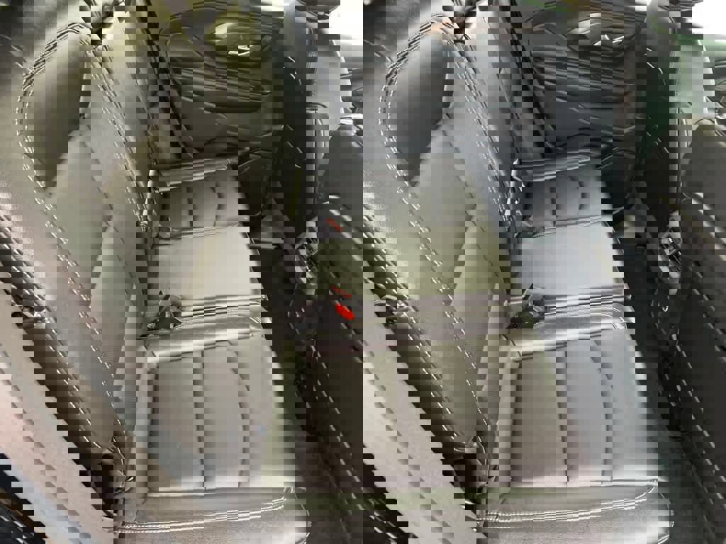 Used 2024 GMC Terrain SLT w/ Infotainment Package II AWD/4WD image 22