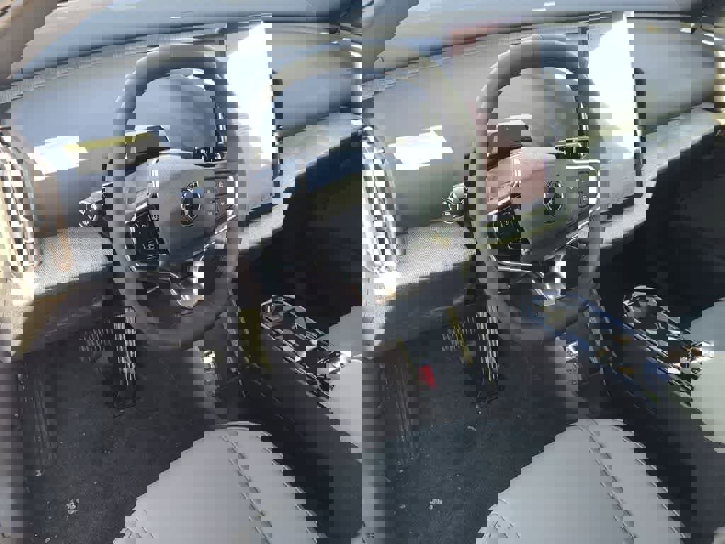 New 2026 Volvo EX30 Cross Country Ultra w/ Protection Package Premier AWD/4WD video 2