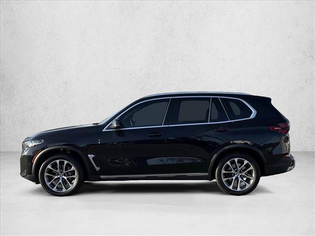 Used 2024 BMW X5 sDrive40i w/ Parking Assistance Package RWD image 8