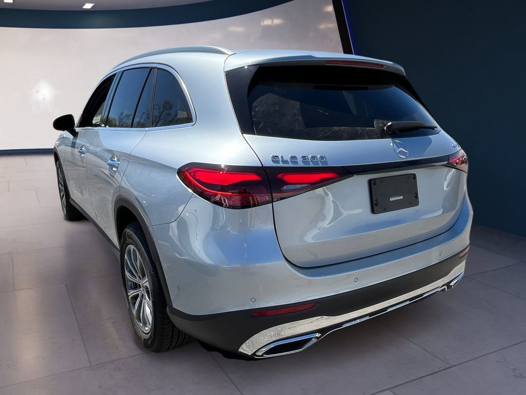 Certified 2026 Mercedes-Benz GLC 300 4MATIC image 3