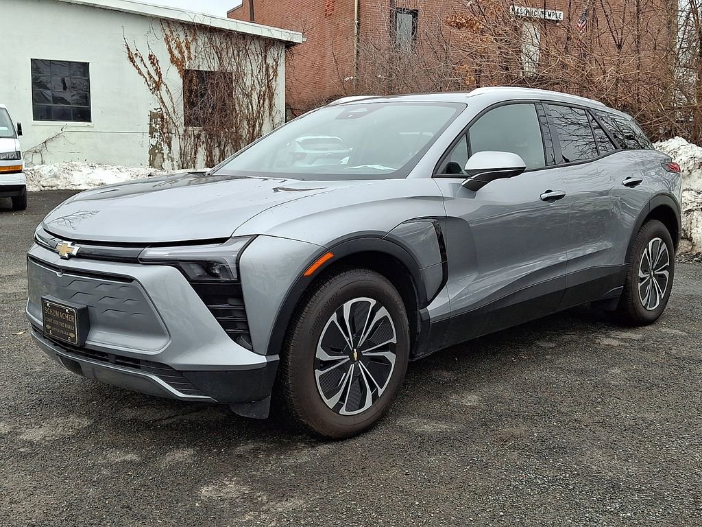 Used 2025 Chevrolet Blazer EV LT image 4