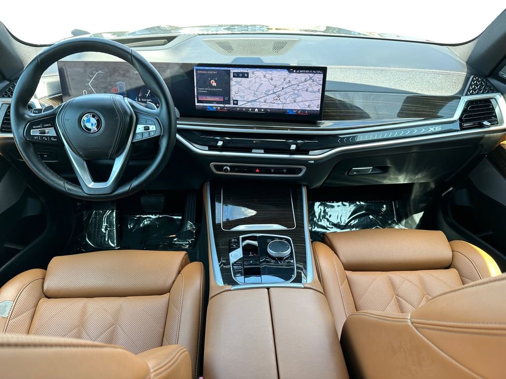 Used 2024 BMW X5 xDrive40i w/ Premium Package AWD/4WD image 10