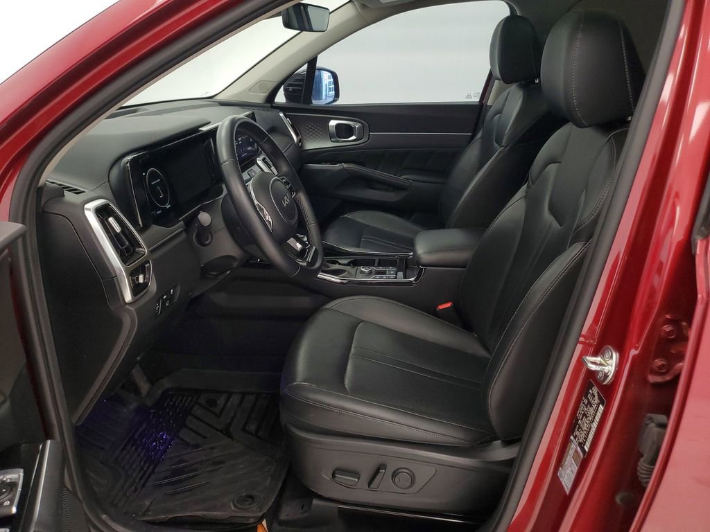 Used 2023 Kia Sorento SX image 13