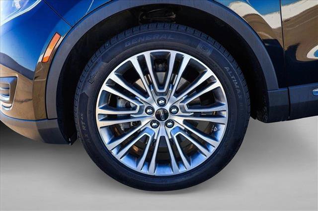 Used 2016 Lincoln MKX Reserve w/ Climate Package AWD/4WD image 9