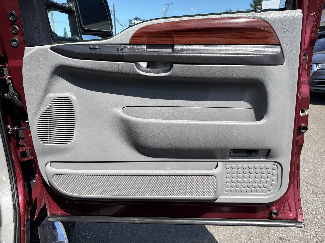 Used 2006 Ford F350 Lariat AWD/4WD image 31