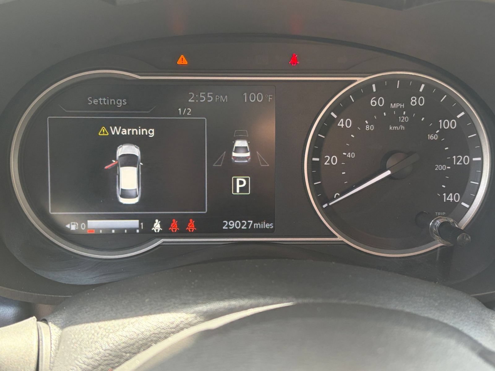 Used 2025 Nissan Versa SV FWD image 38