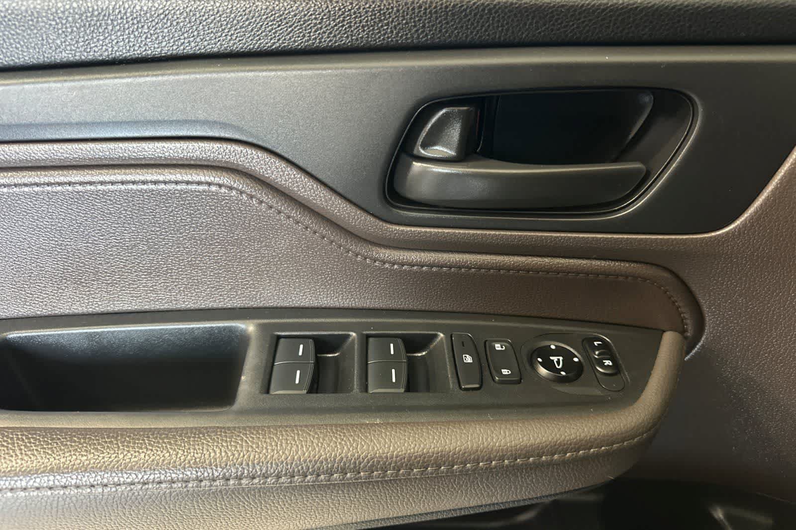 Used 2019 Honda Odyssey EX image 15