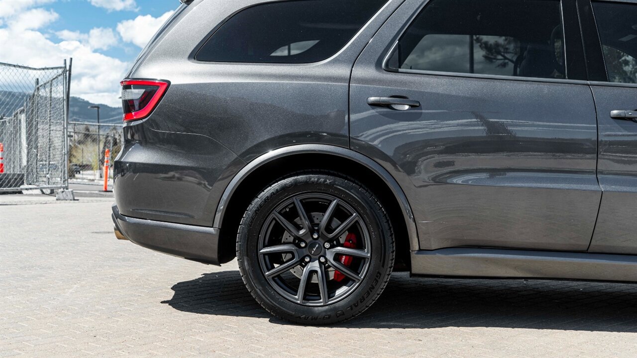 Used 2018 Dodge Durango SRT w/ SRT Interior Appearance Group image 10