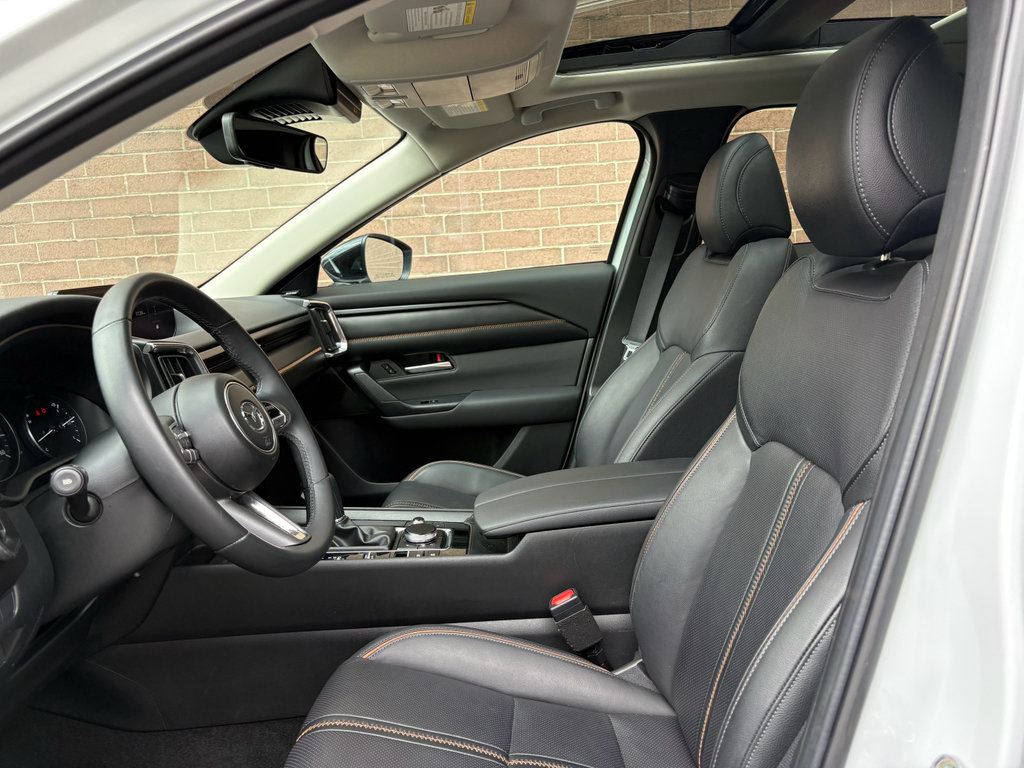 Used 2025 MAZDA CX-50 AWD 2.5 S w/ Premium Plus Pkg image 12