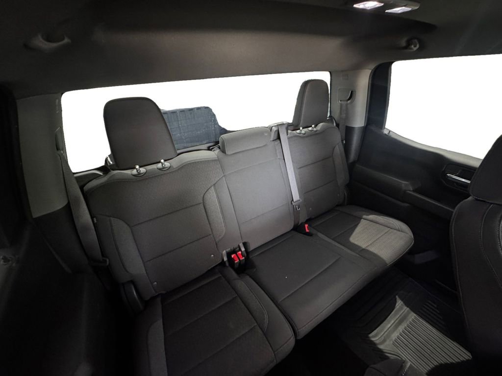 Used 2024 Chevrolet Silverado 1500 Custom RWD image 16