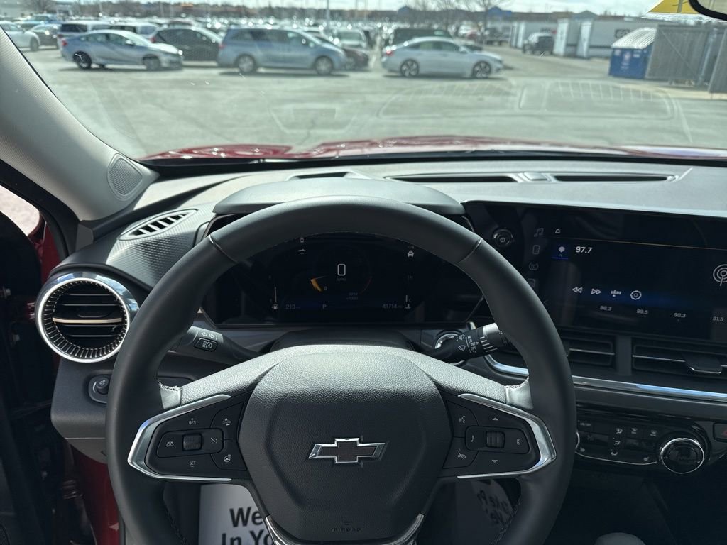 Used 2024 Chevrolet Trax ACTIV w/ Driver Confidence Package image 13