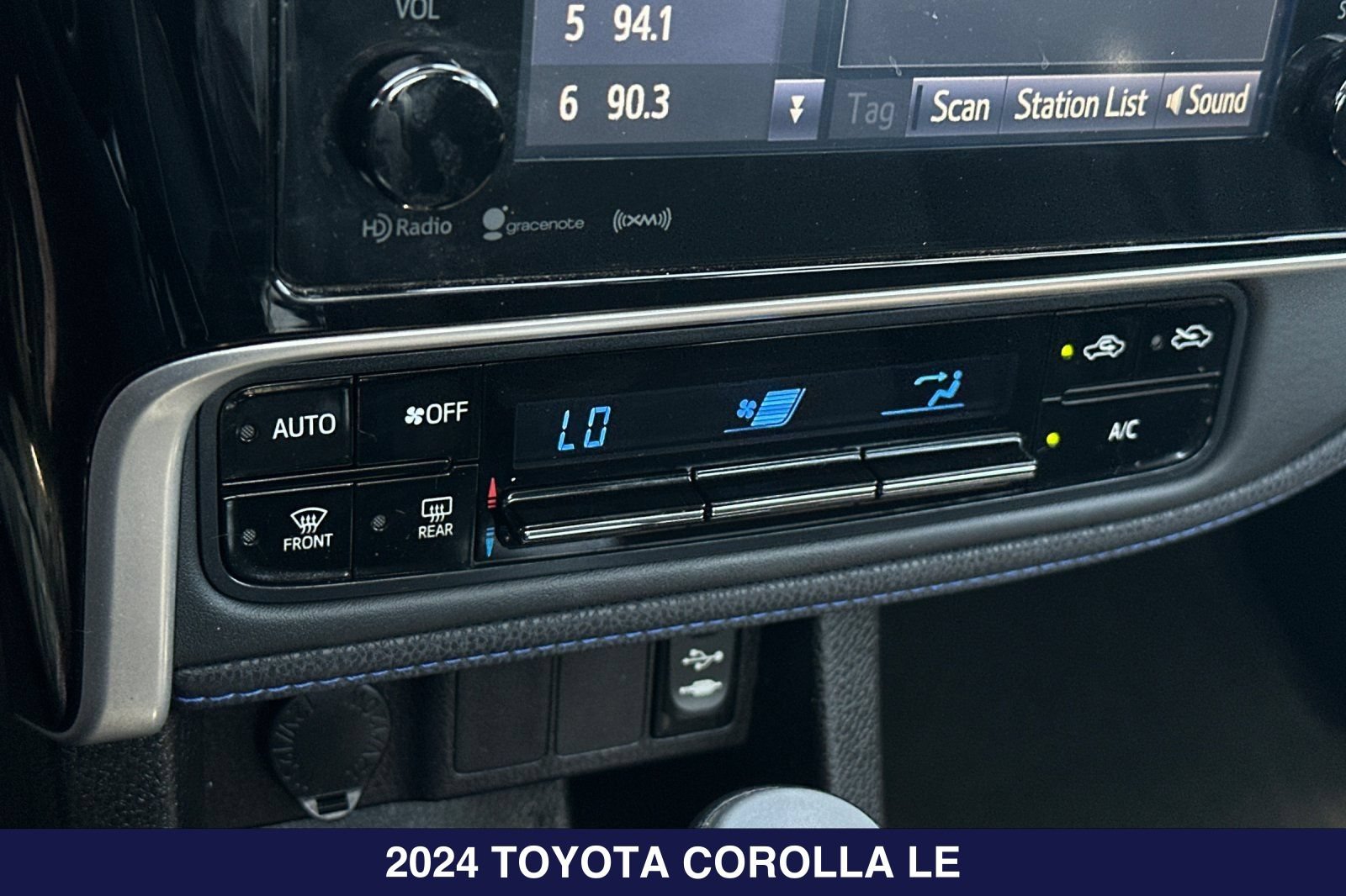 Used 2024 Toyota Corolla LE FWD image 20