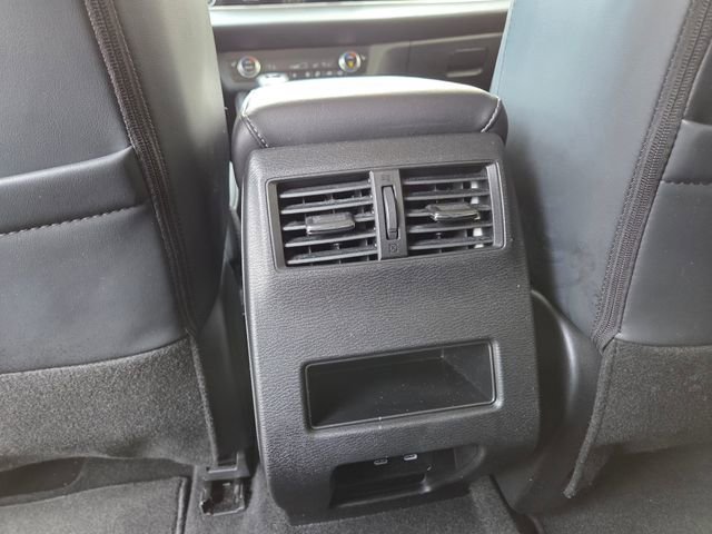 Used 2025 Mitsubishi Outlander SE AWD/4WD image 28
