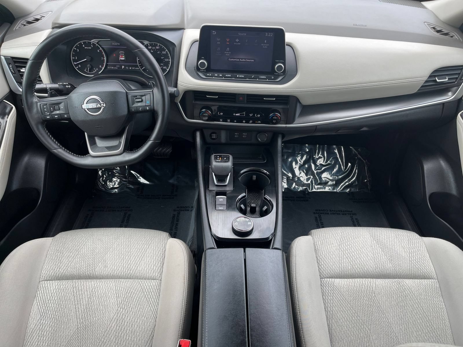 Used 2025 Nissan Rogue SV AWD/4WD image 38
